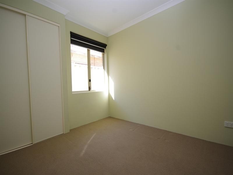 5D Oakney Avenue, Nollamara WA 6061