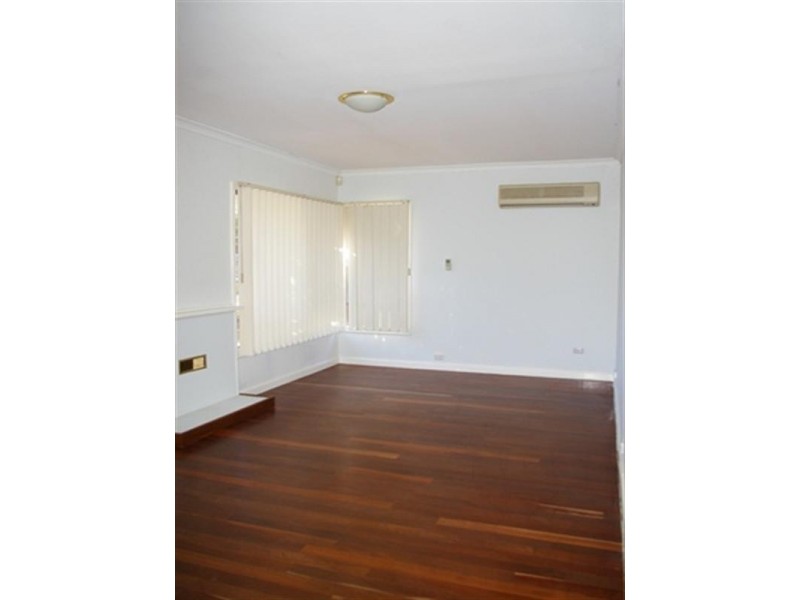 28 Felpham Street, Balga WA 6061