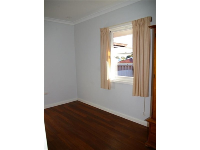 28 Felpham Street, Balga WA 6061