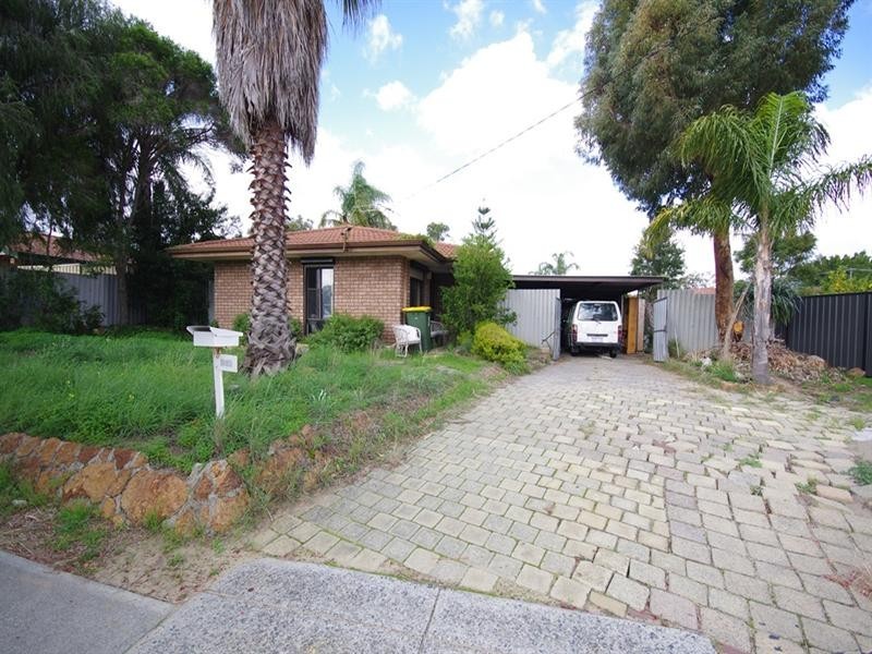 122 Princess Road, Balga WA 6061