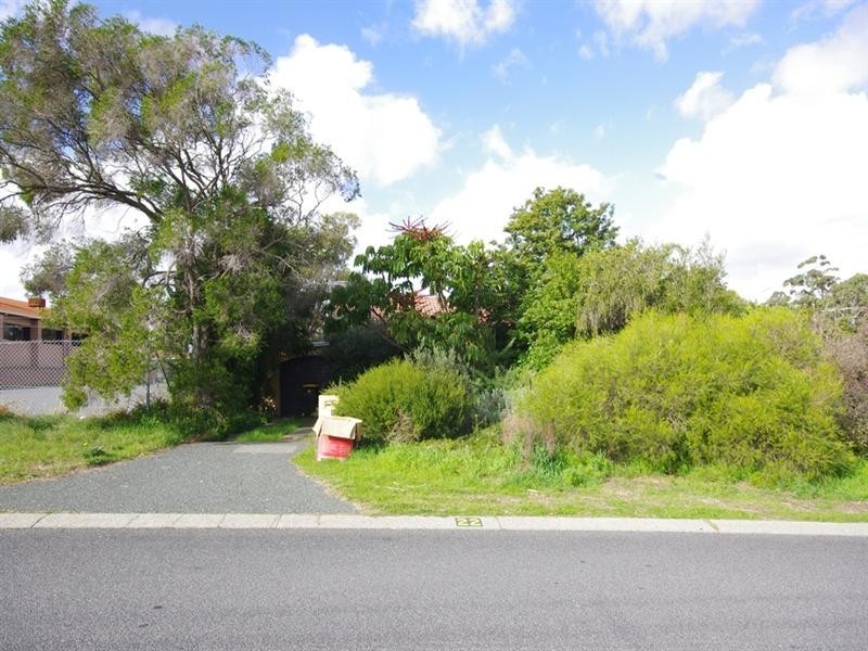 22 Denston Way, Girrawheen WA 6064