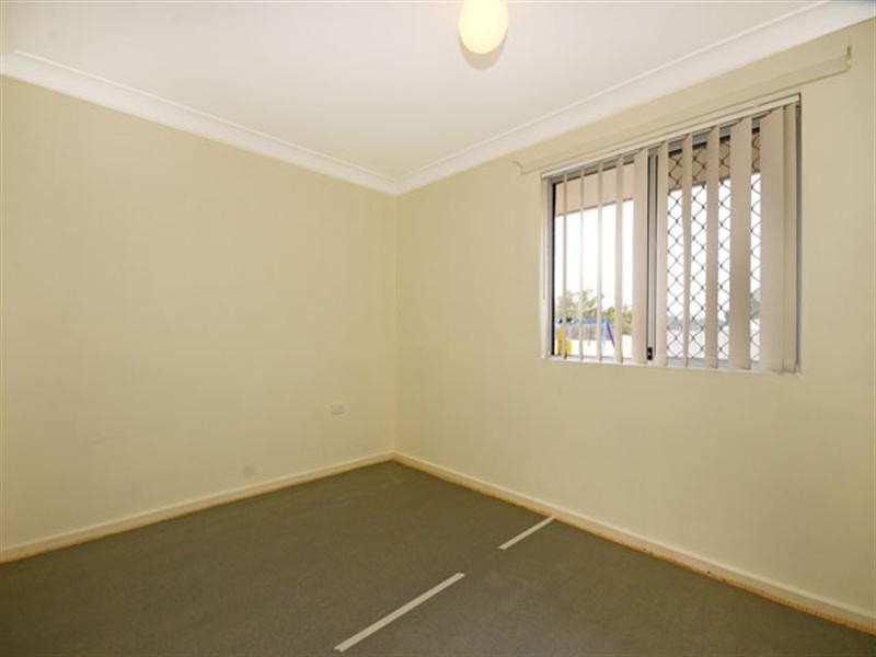 12 Melba Place, Westminster WA 6061