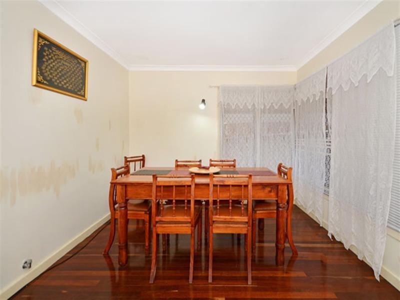 23 Harford Way, Girrawheen WA 6064