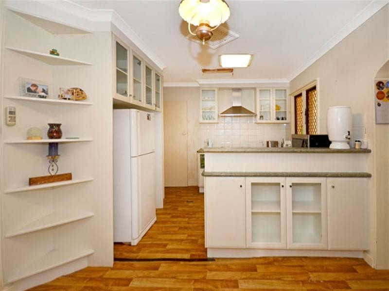 23 Harford Way, Girrawheen WA 6064