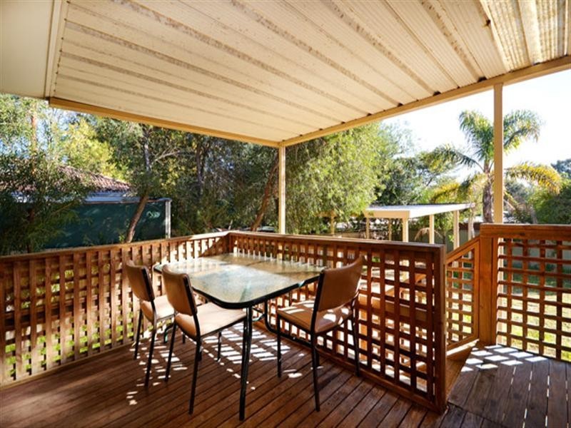 23 Harford Way, Girrawheen WA 6064