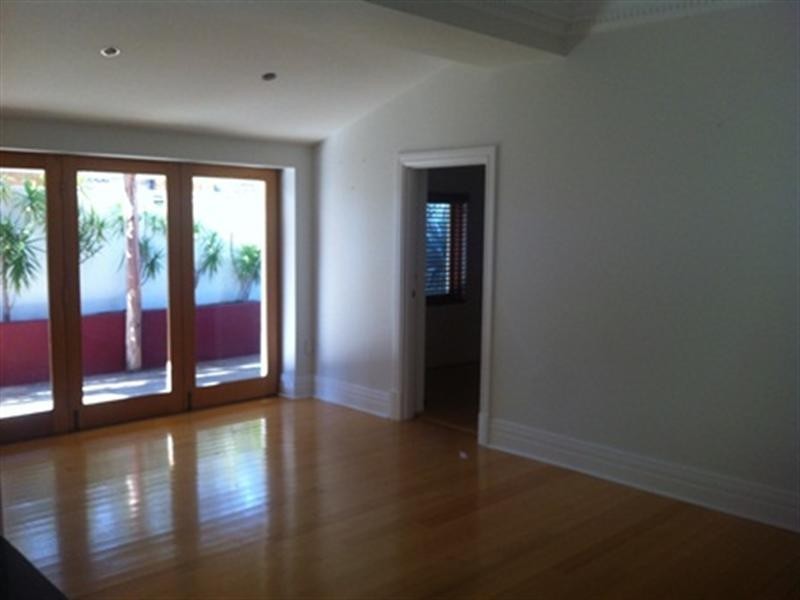 24 Stuart Street, Maylands WA 6051