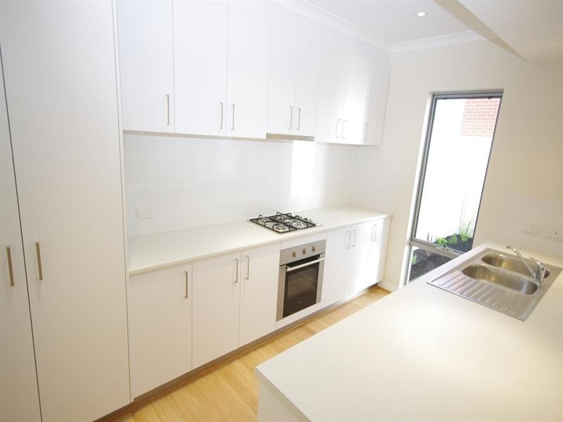 41b Curlington Crescent, Balga WA 6061