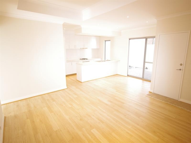 41b Curlington Crescent, Balga WA 6061