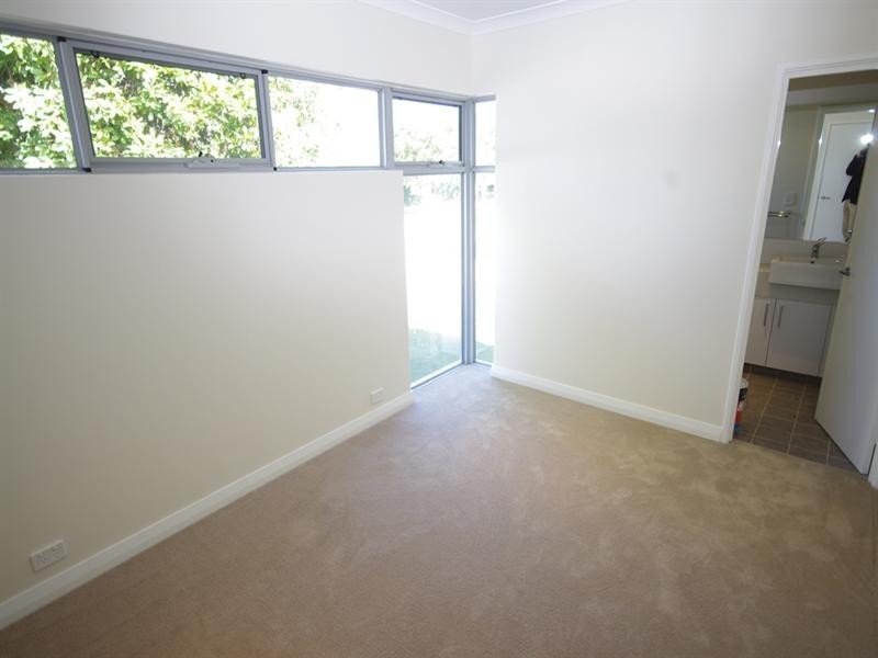 41b Curlington Crescent, Balga WA 6061