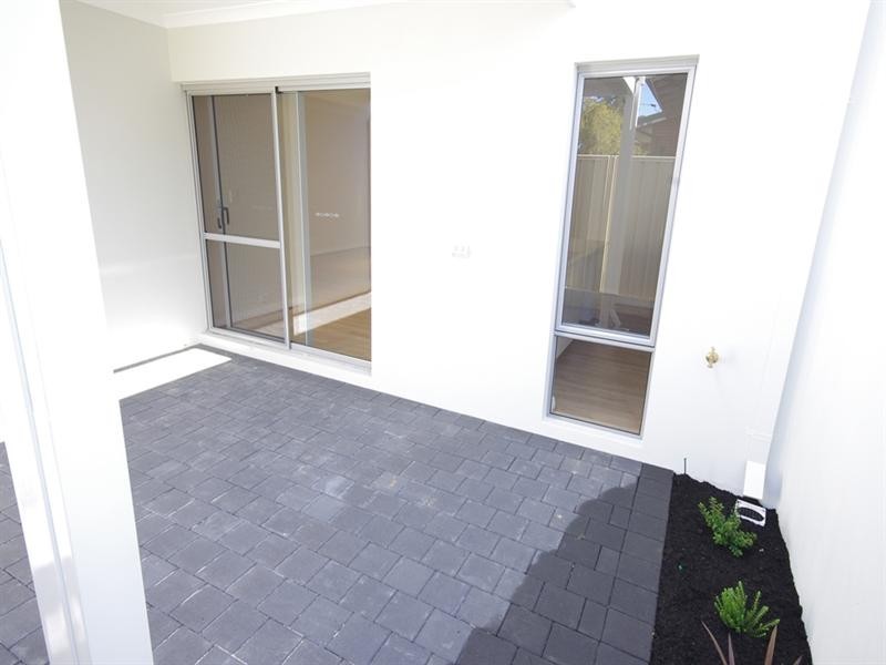 41b Curlington Crescent, Balga WA 6061