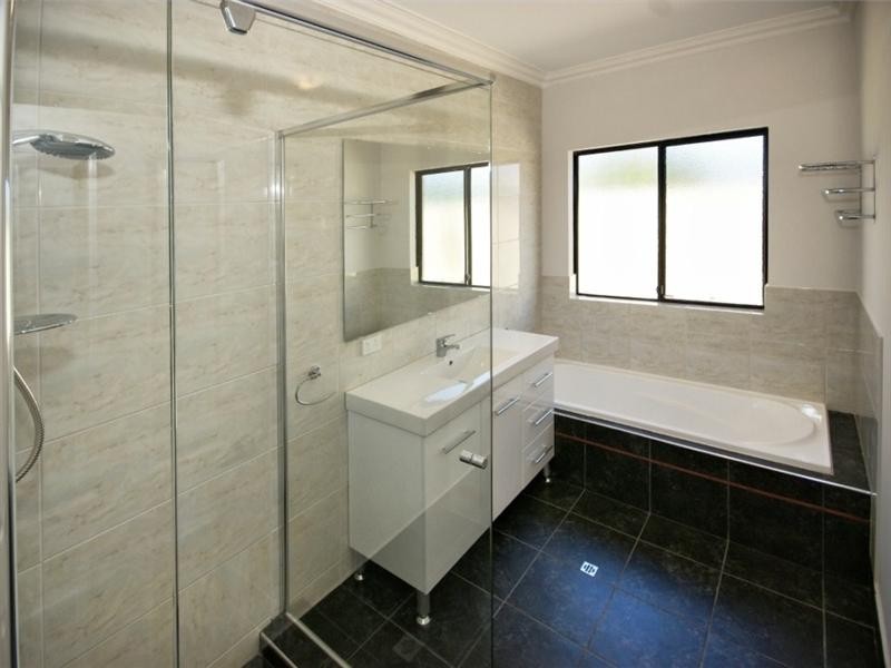 32a Mercer Way, Balga WA 6061