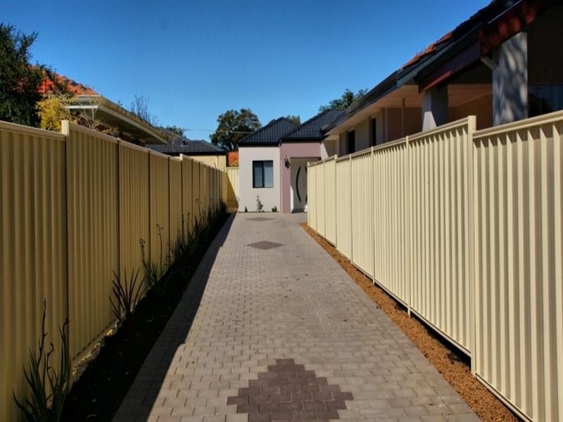 32a Mercer Way, Balga WA 6061