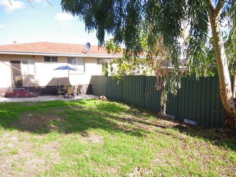 27a Harkins Street, Westminster WA 6061