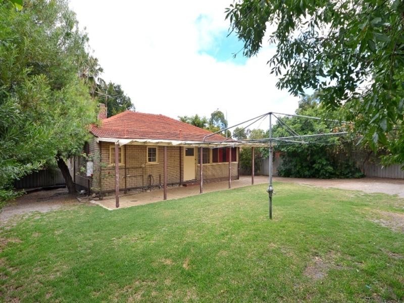 133 Orrong Road, Rivervale WA 6103