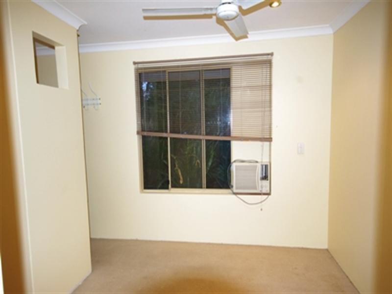 22 Chestnut Grove, Mirrabooka WA 6061