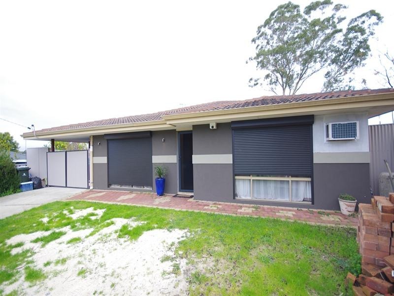 64 Dampier Loop, Mirrabooka WA 6061