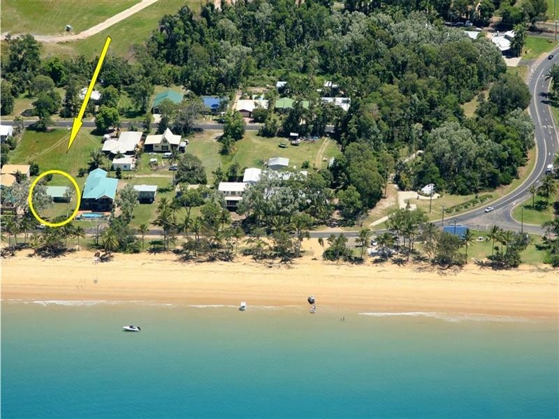 110 Kennedy Esplanade, South Mission QLD 4852