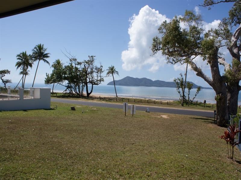 110 Kennedy Esplanade, South Mission QLD 4852