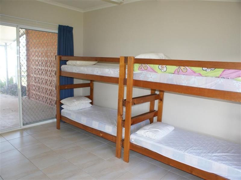 110 Kennedy Esplanade, South Mission QLD 4852