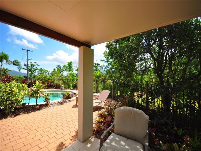 717 Old Tully Road, Mission Beach QLD 4852