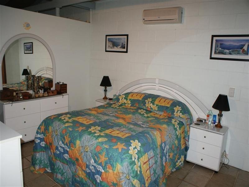 34 Mitchell Street, South Mission QLD 4852