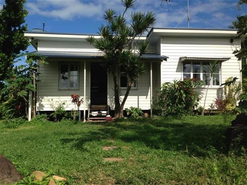 19 James Road, Mission Beach QLD 4852