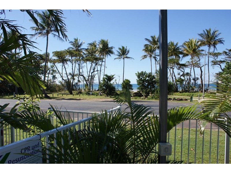 Mission Beach QLD 4852
