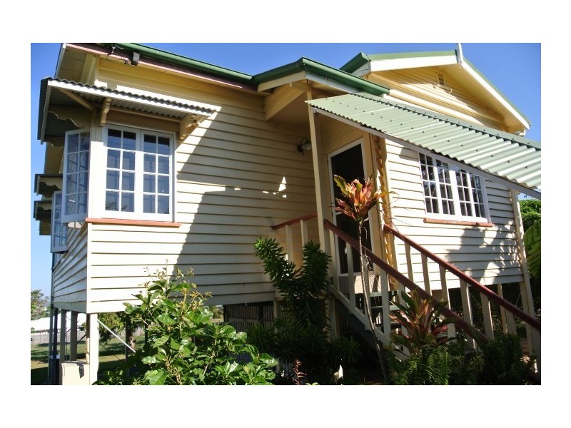 14 Admiralty Street, South Mission QLD 4852