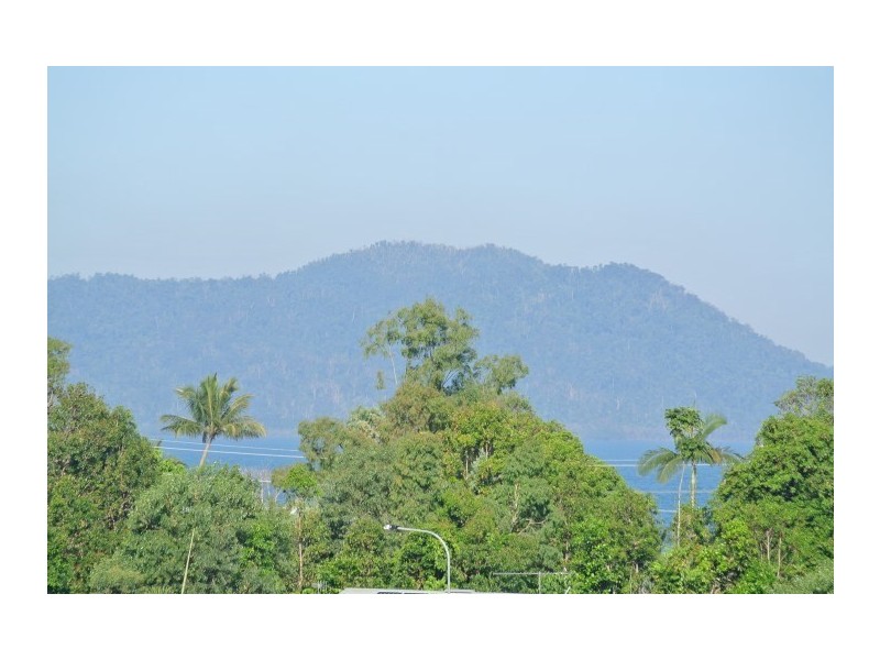 14 Admiralty Street, South Mission QLD 4852