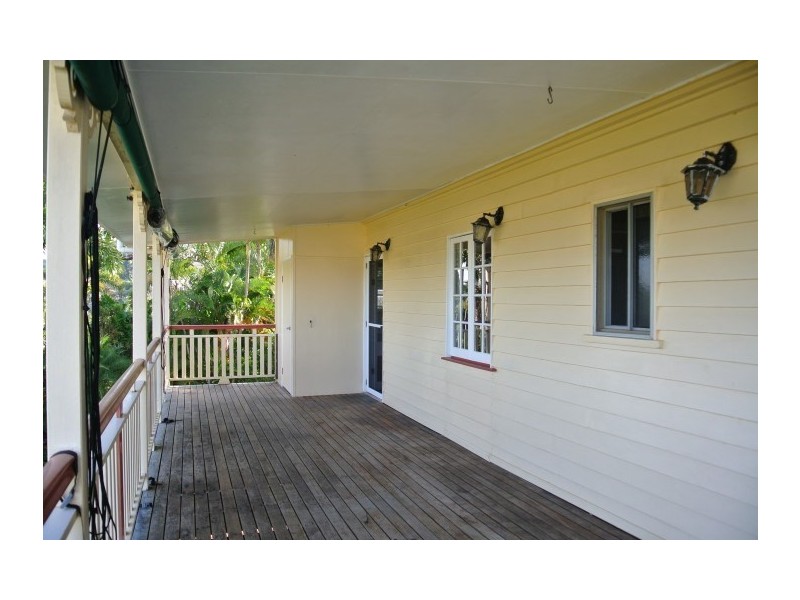 14 Admiralty Street, South Mission QLD 4852