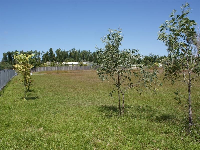 39 Sanctuary Crescent, Wongaling Beach QLD 4852