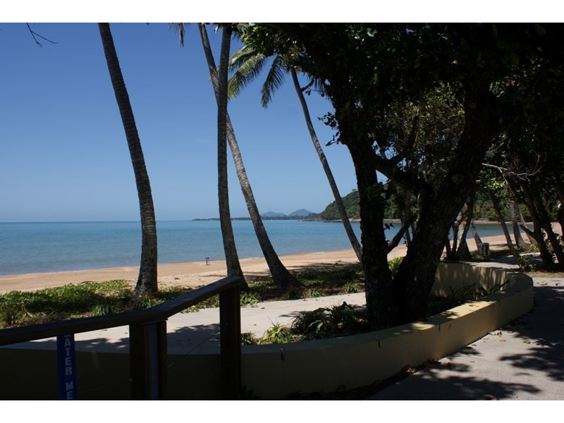 Cnr Pioneer and Cutten Streets, Bingil Bay QLD 4852