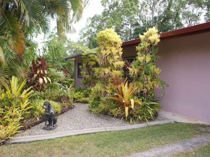 856 East Feluga Road, East Feluga QLD 4854