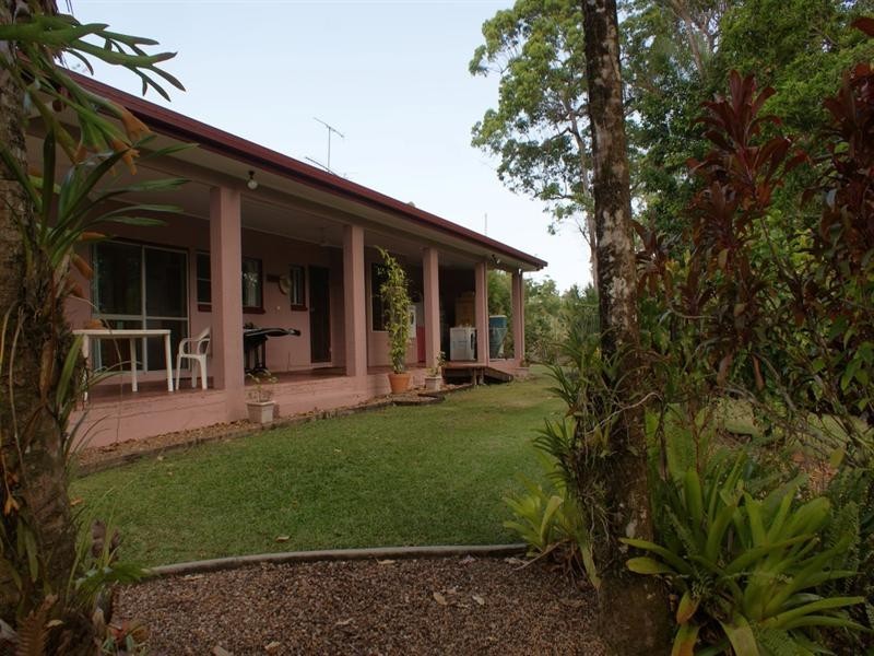 856 East Feluga Road, East Feluga QLD 4854