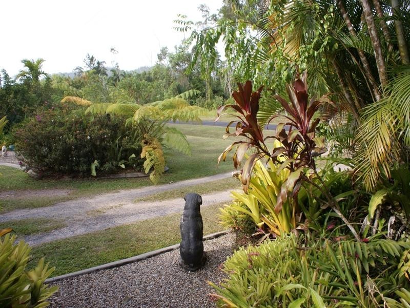 856 East Feluga Road, East Feluga QLD 4854