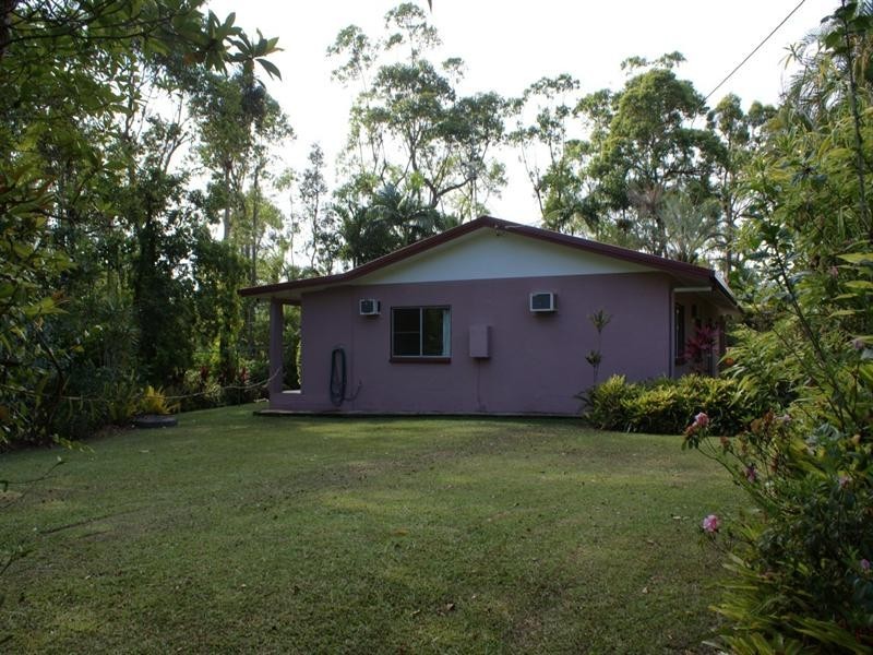 856 East Feluga Road, East Feluga QLD 4854