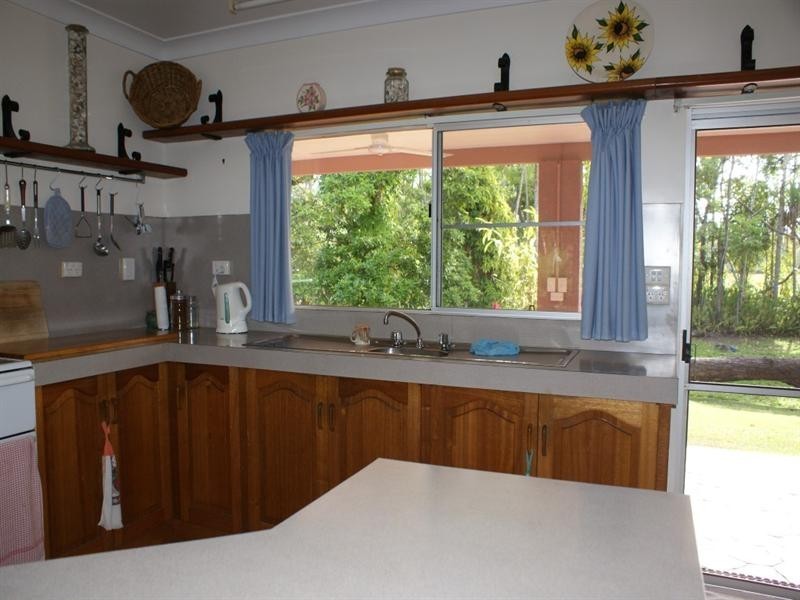 856 East Feluga Road, East Feluga QLD 4854