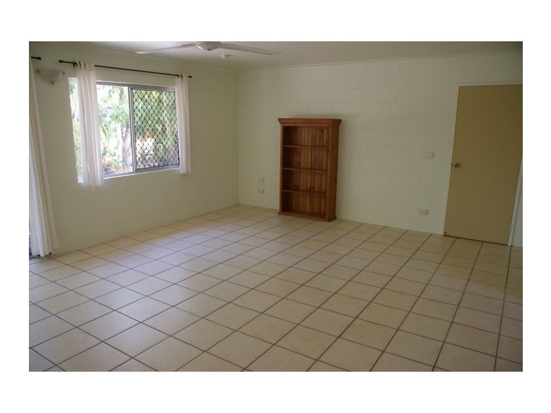 1/13 McNamara Street, Wongaling Beach QLD 4852