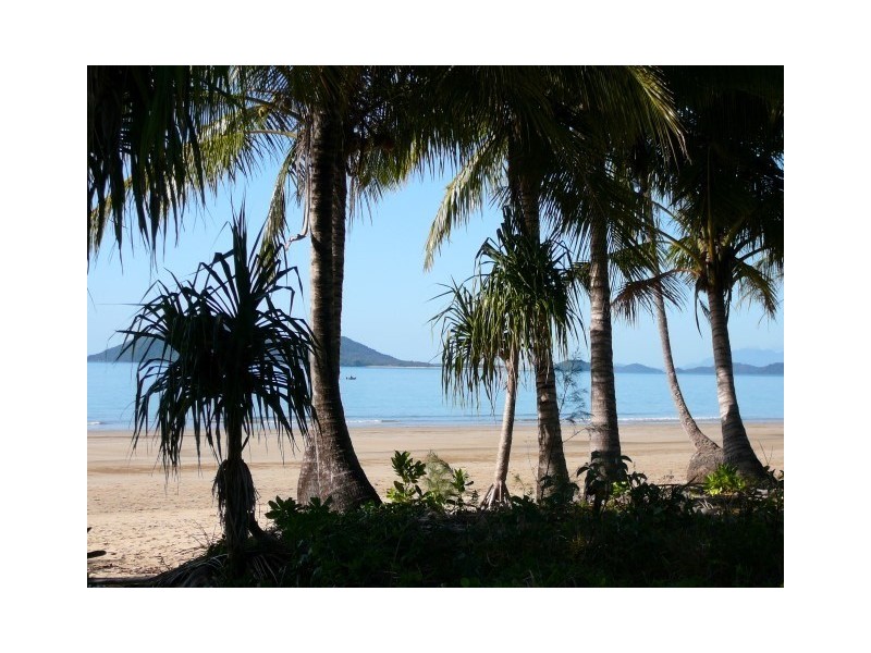 1/13 McNamara Street, Wongaling Beach QLD 4852