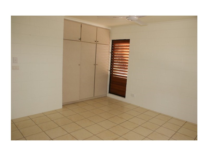 1/13 McNamara Street, Wongaling Beach QLD 4852