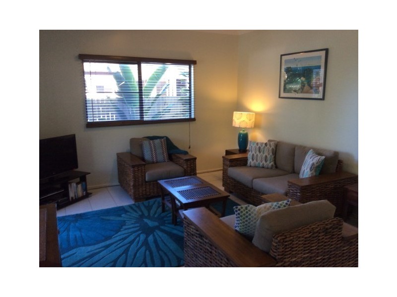 2/135 Reid Road, Mission Beach QLD 4852