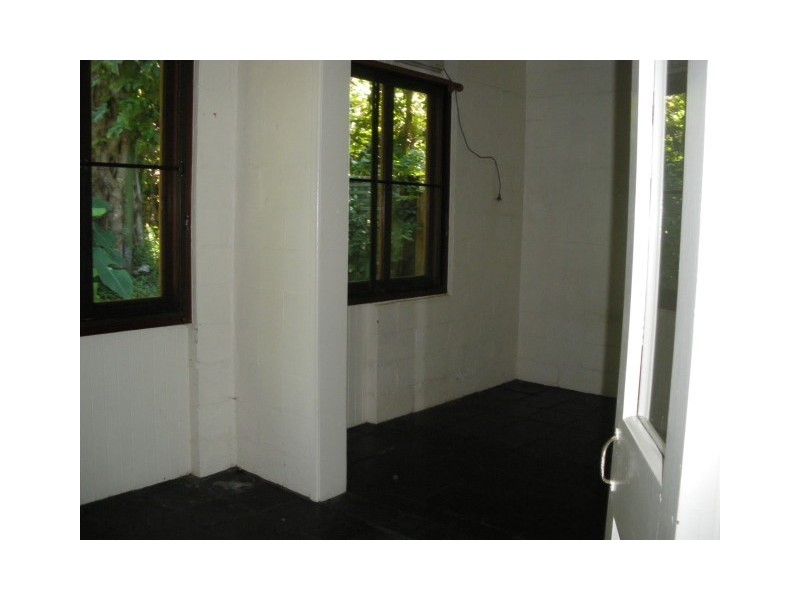 1 Cutten Street, Mission Beach QLD 4852