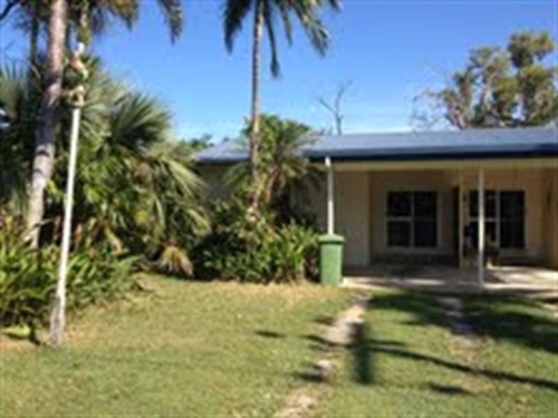 2/67 Seafarer Street, South Mission QLD 4852