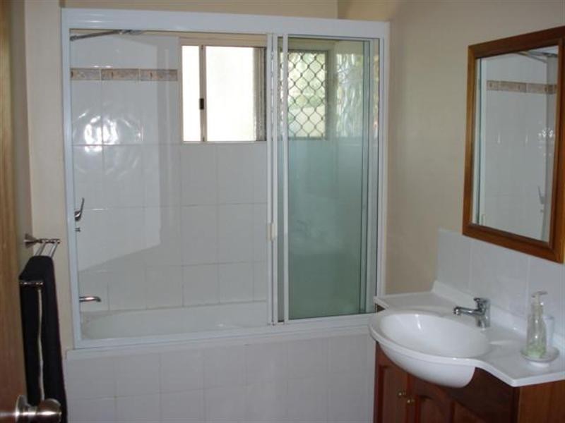 2/10 Cassowary Drive, Mission Beach QLD 4852