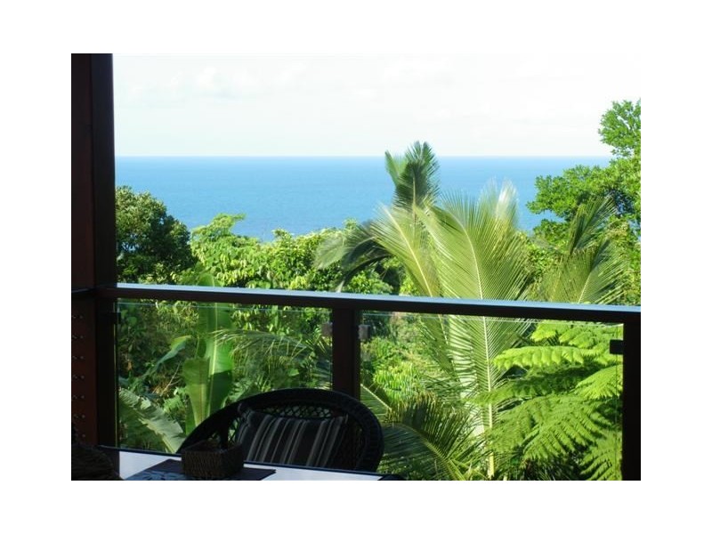 23 Bicton Close, Bingil Bay QLD 4852