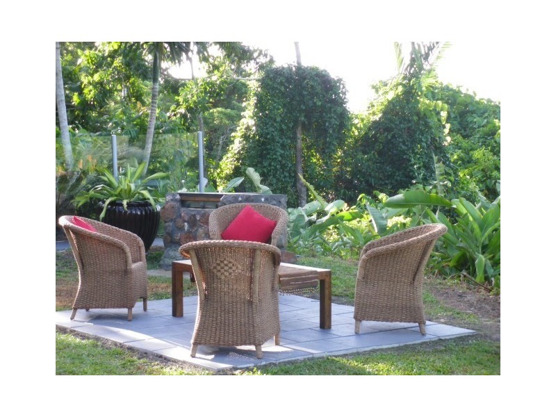 23 Bicton Close, Bingil Bay QLD 4852