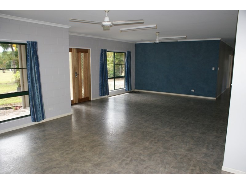 7 Dinan Close, Bulgun QLD 4854