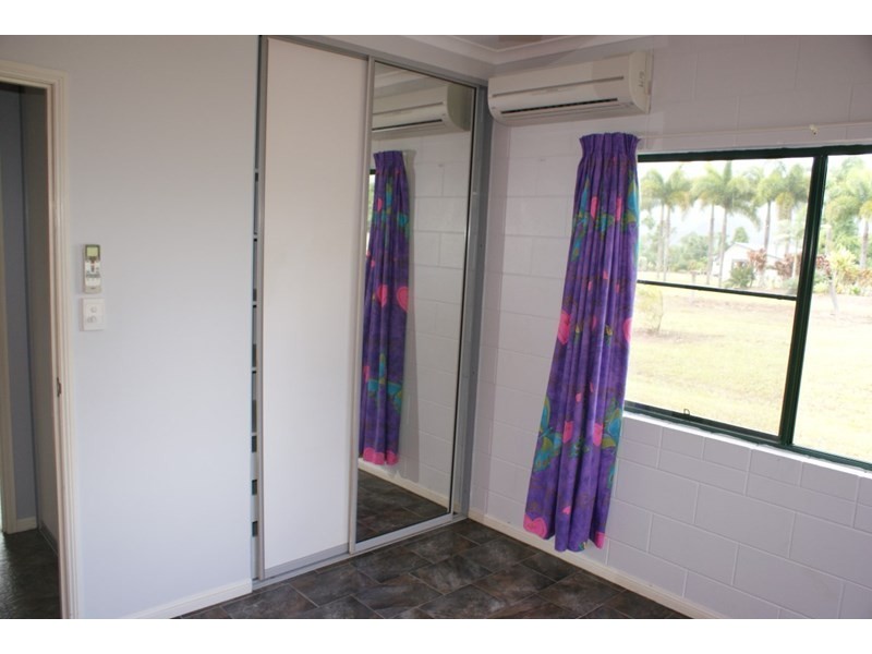 7 Dinan Close, Bulgun QLD 4854