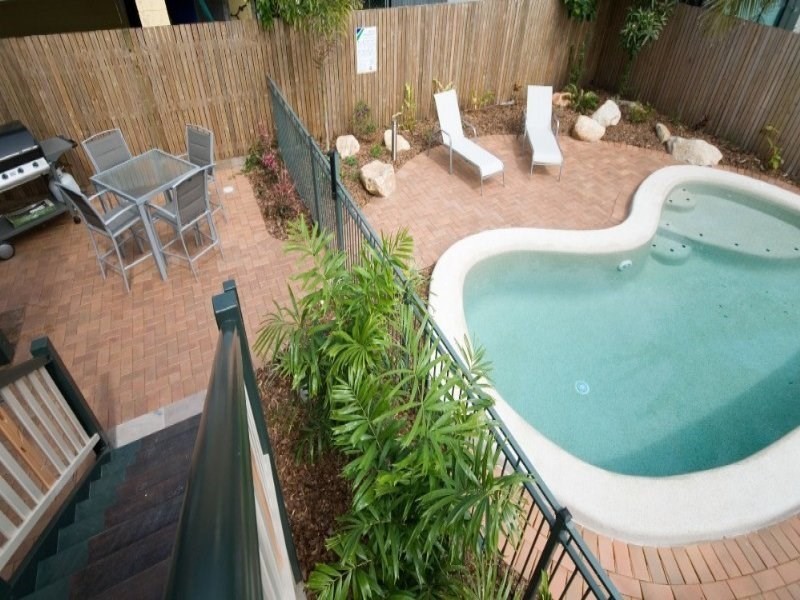 9A Banfield Parade, Mission Beach QLD 4852