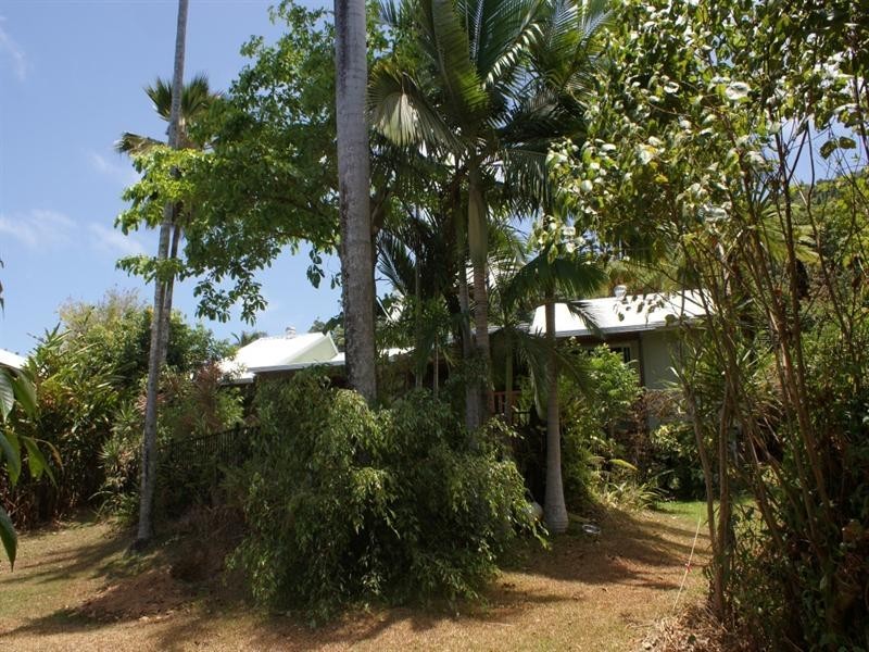 Bingil Bay QLD 4852